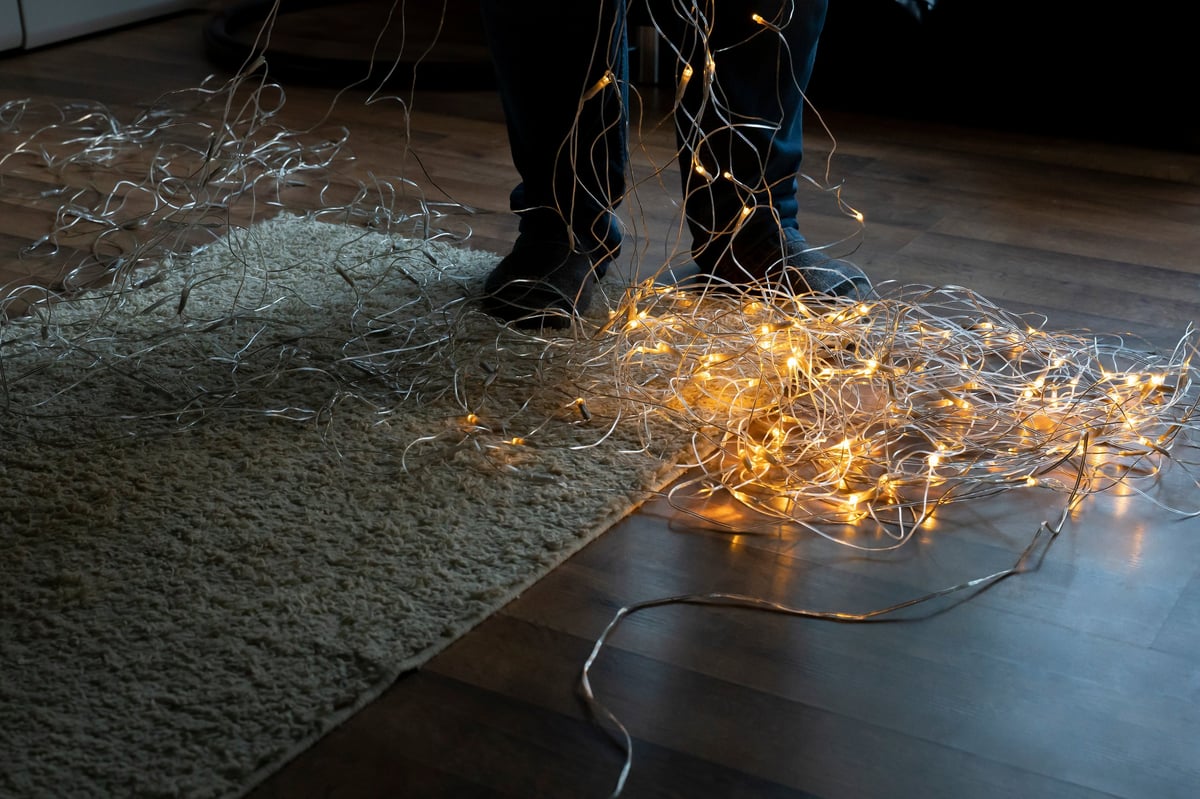 Holiday Christmas lights house decoration